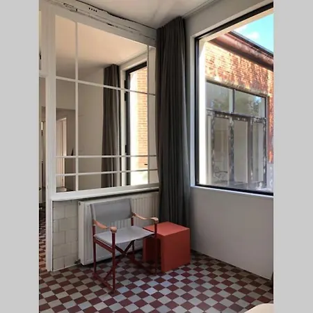 Apartment Xlsr, Lightfull Garden In The Center Of